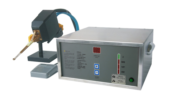 Kleine DVD-Ultrahochfrequenz 1-2Mhz Induktions-schmelzende Ausrüstung für dünne materielle Heizung